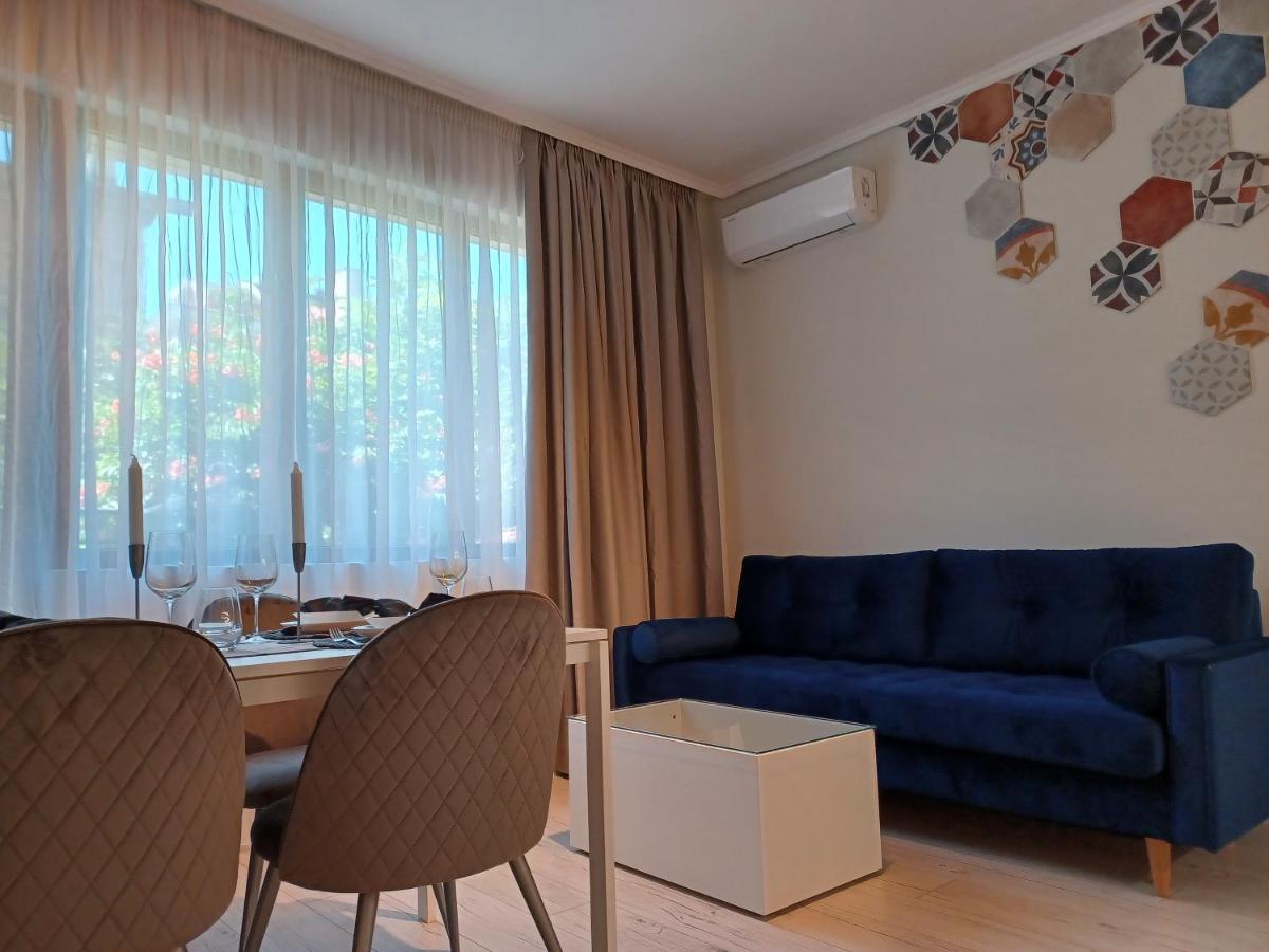 Tara Deluxe Apartment Varna Exterior photo